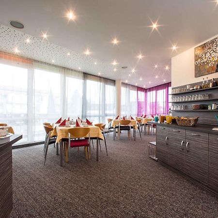 Hotel An Der Waldstrasse Gross-Zimmern Екстер'єр фото