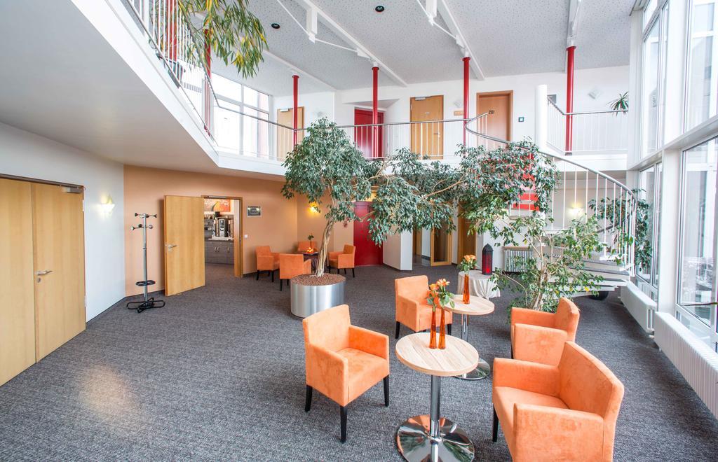 Hotel An Der Waldstrasse Gross-Zimmern Екстер'єр фото